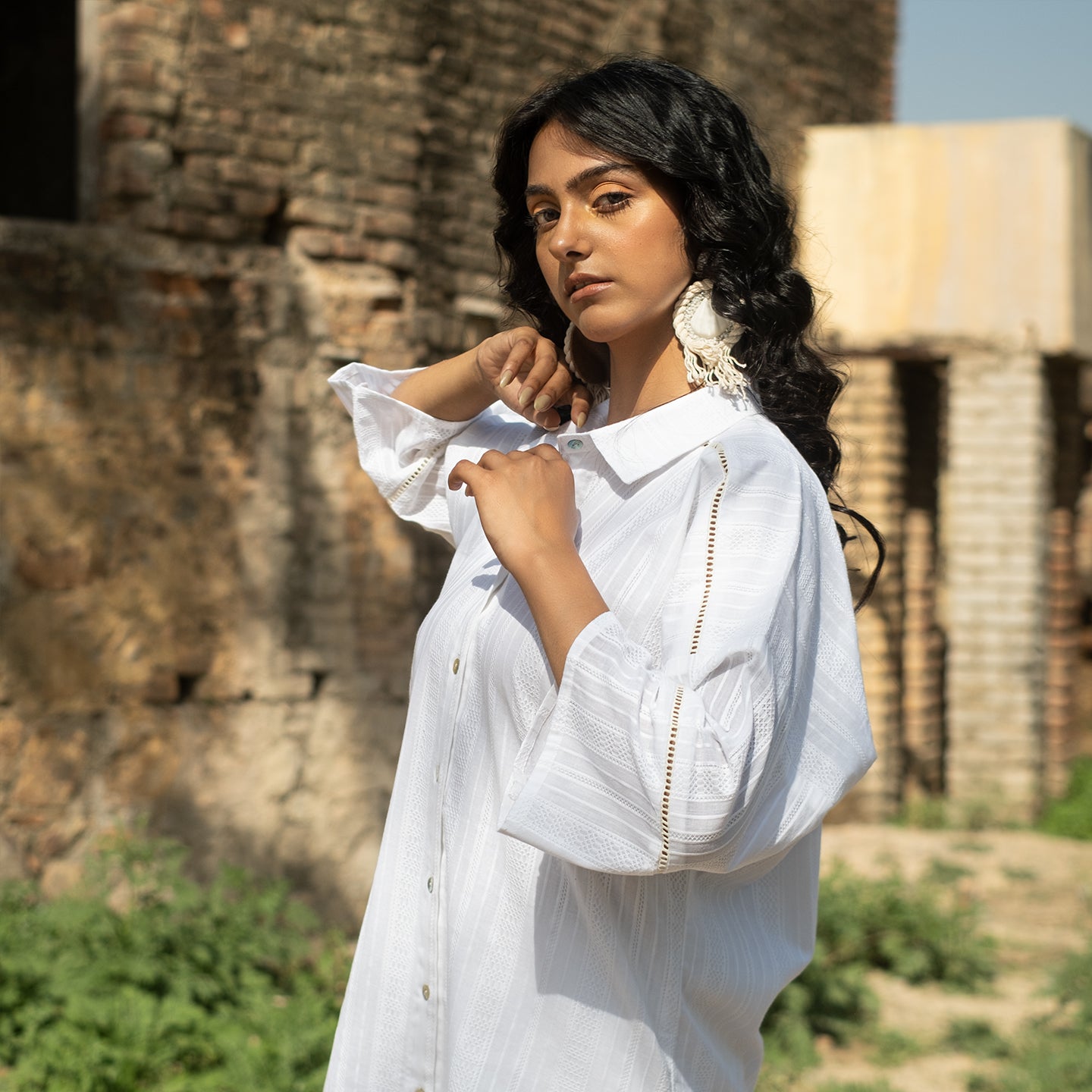 White oversized button down shirt style kurta with straight pants co-ord set (set of 2)