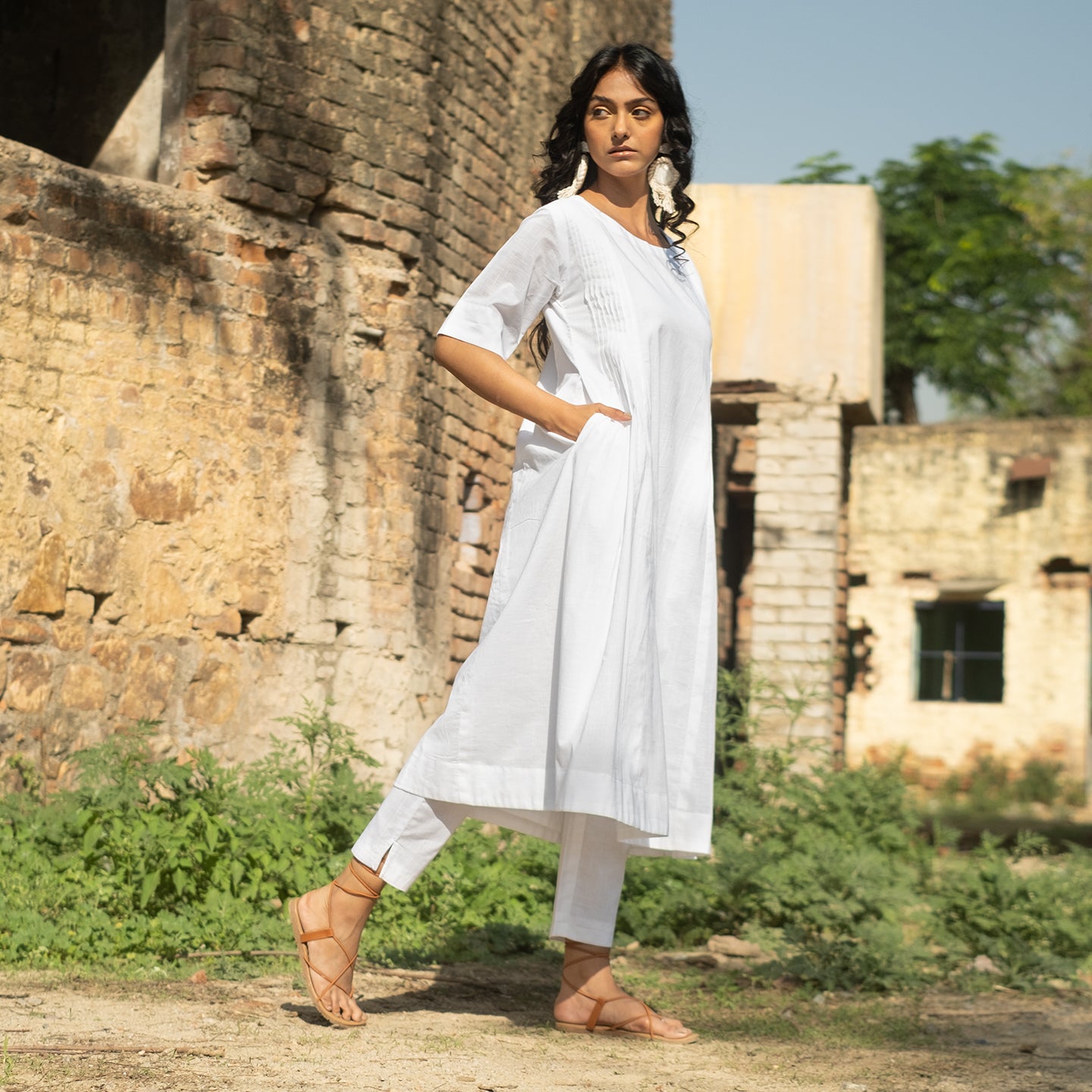 White Round neck kurta with pin tucks details