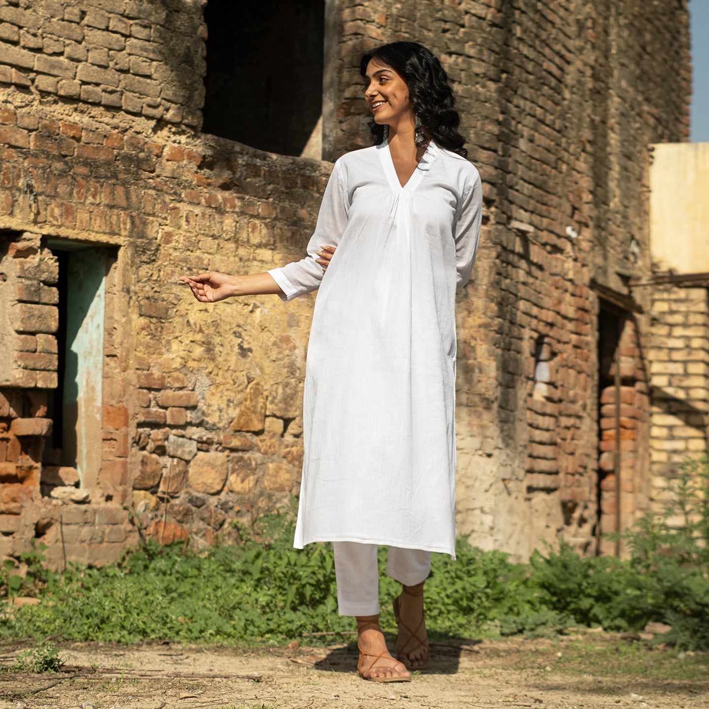 Wrinkled detailed kurta with front gathers