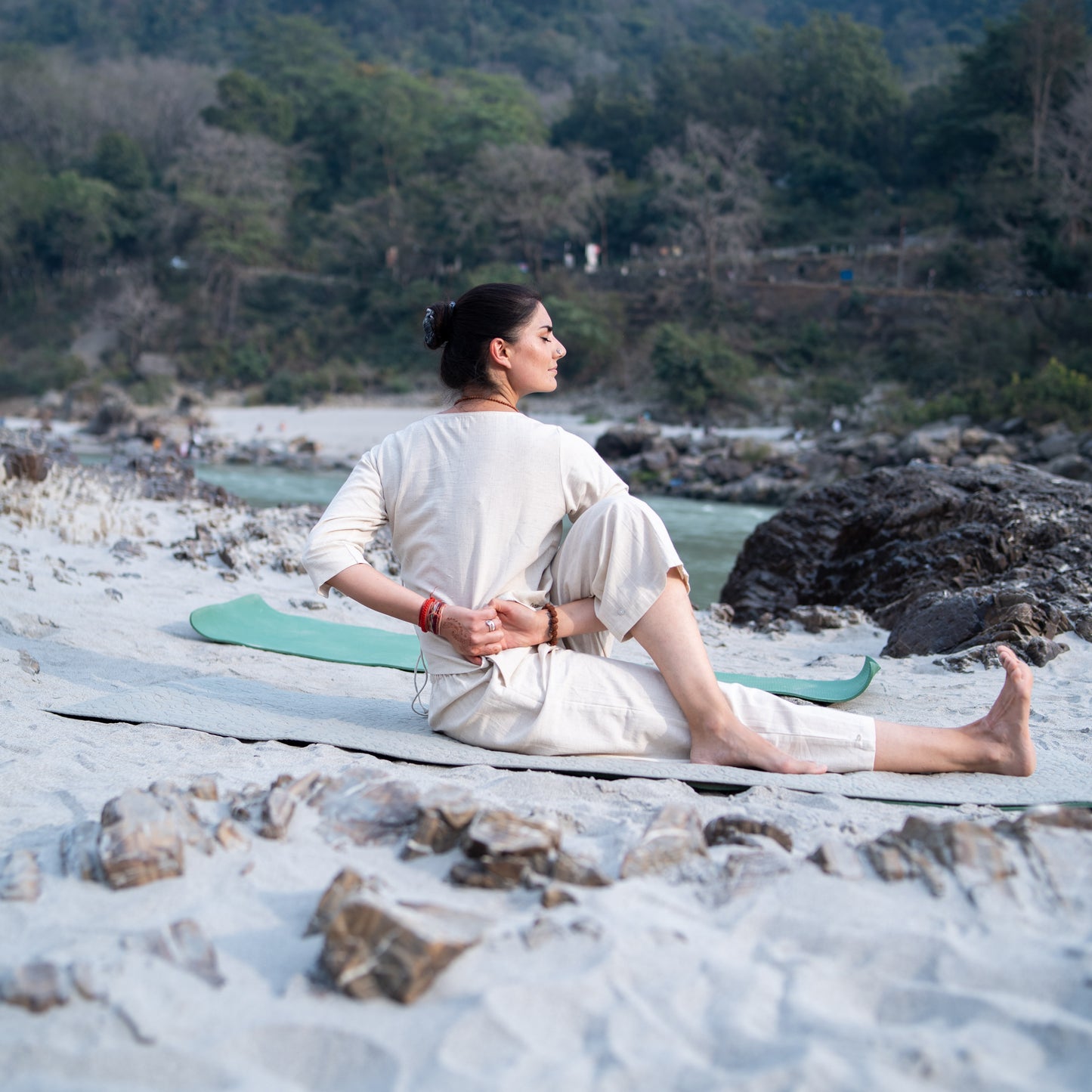 Women Cotton Yoga Pants and Yoga Top Set White -Chandra