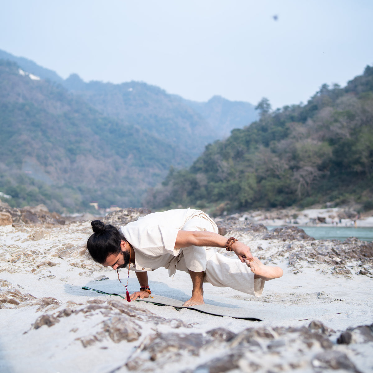 Men Cotton Yoga Top White -Sattva — view 10