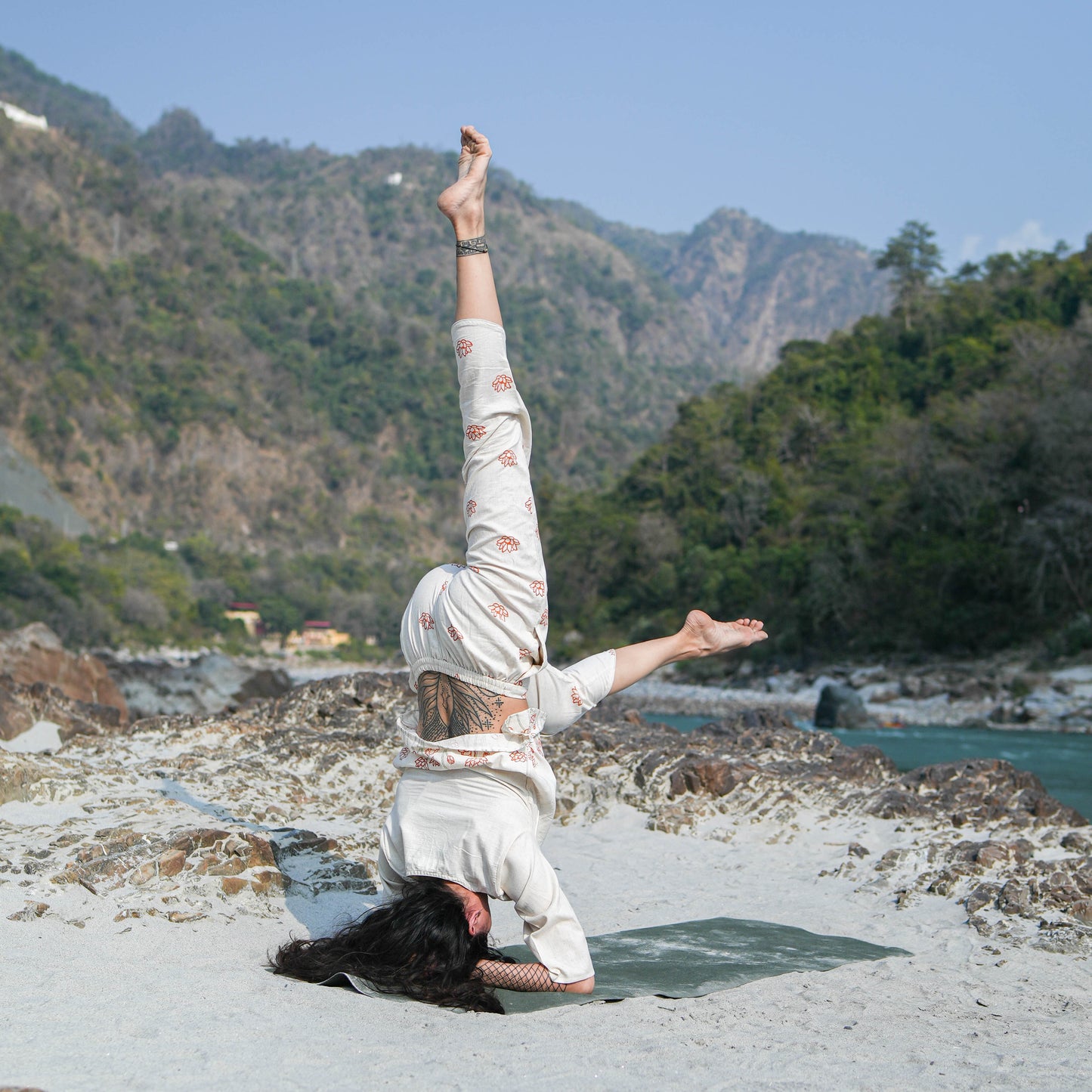 Women Cotton Hand Block Printed Yoga Pants and Yoga Top Set -Surya
