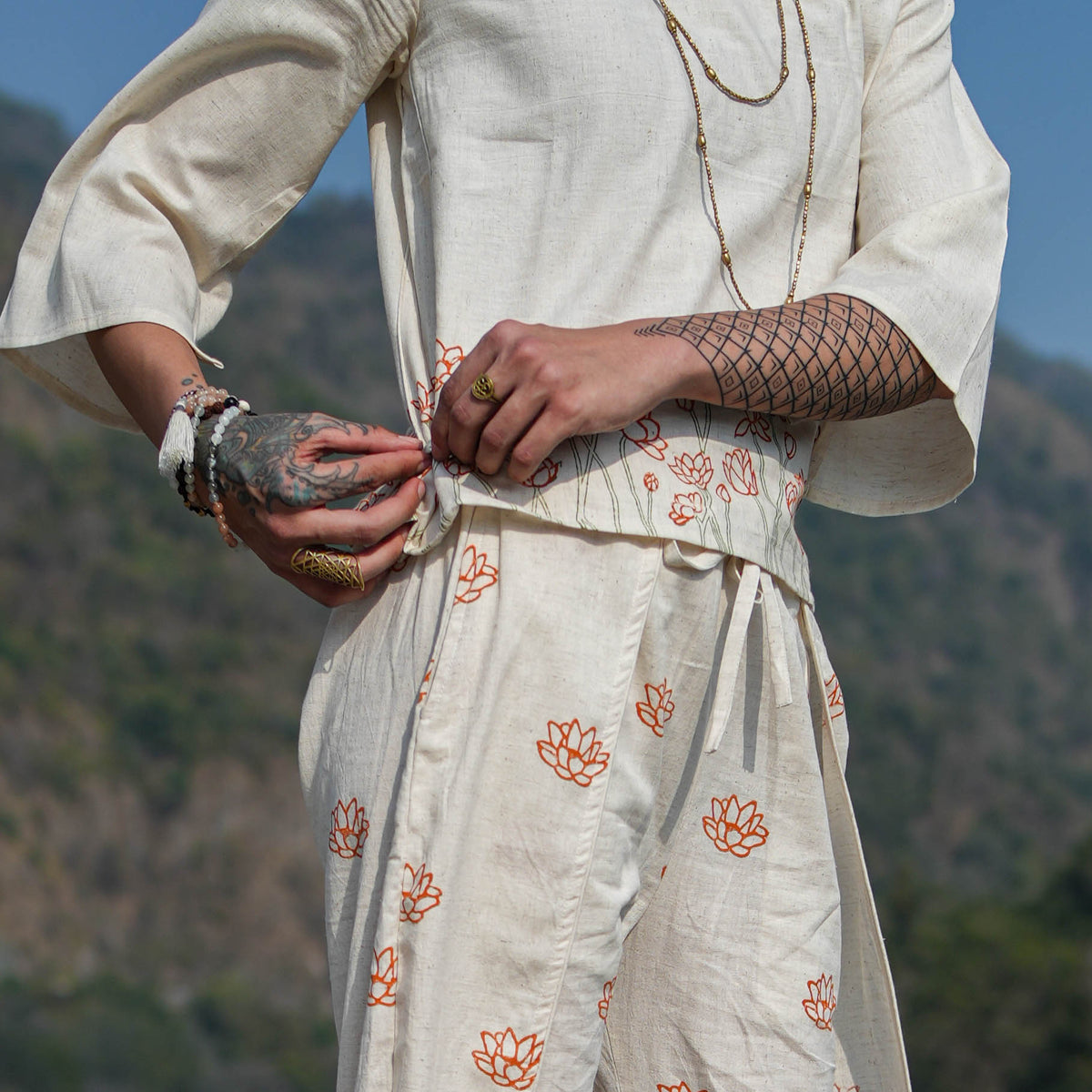 Women Cotton Hand Block Printed Yoga Pants and Yoga Top Set -Surya — view 13