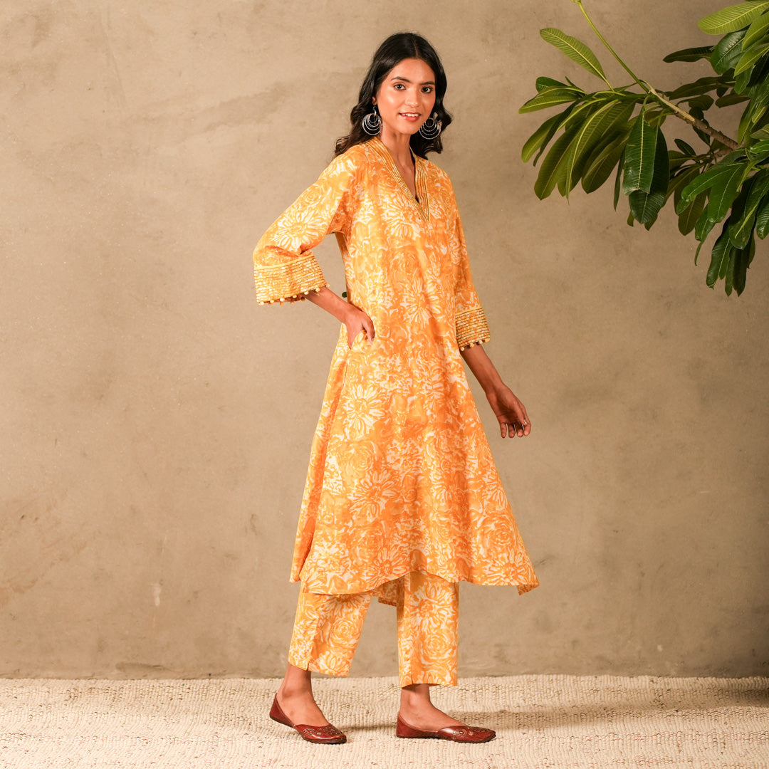 Yellow Floral Hand Block Print V Neck A Line Kurta, Thread Embroidery Details with Straight Pants (Set of 2)