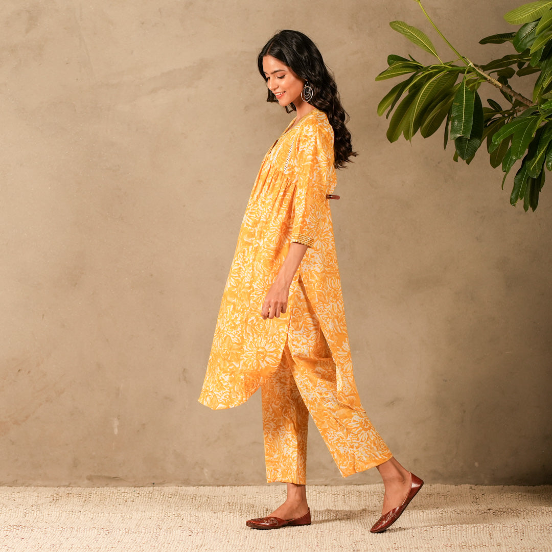 Yellow Floral Hand Block Print V Neck A Line Kurta, Lace Details with Straight Pants (Set of 2)