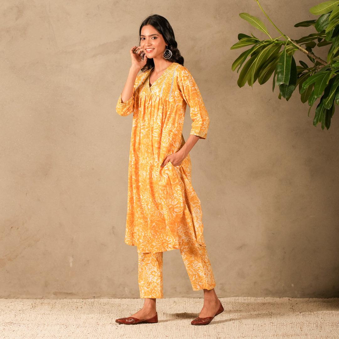Yellow Floral Hand Block Print V Neck A Line Kurta, Lace Details with Straight Pants (Set of 2)