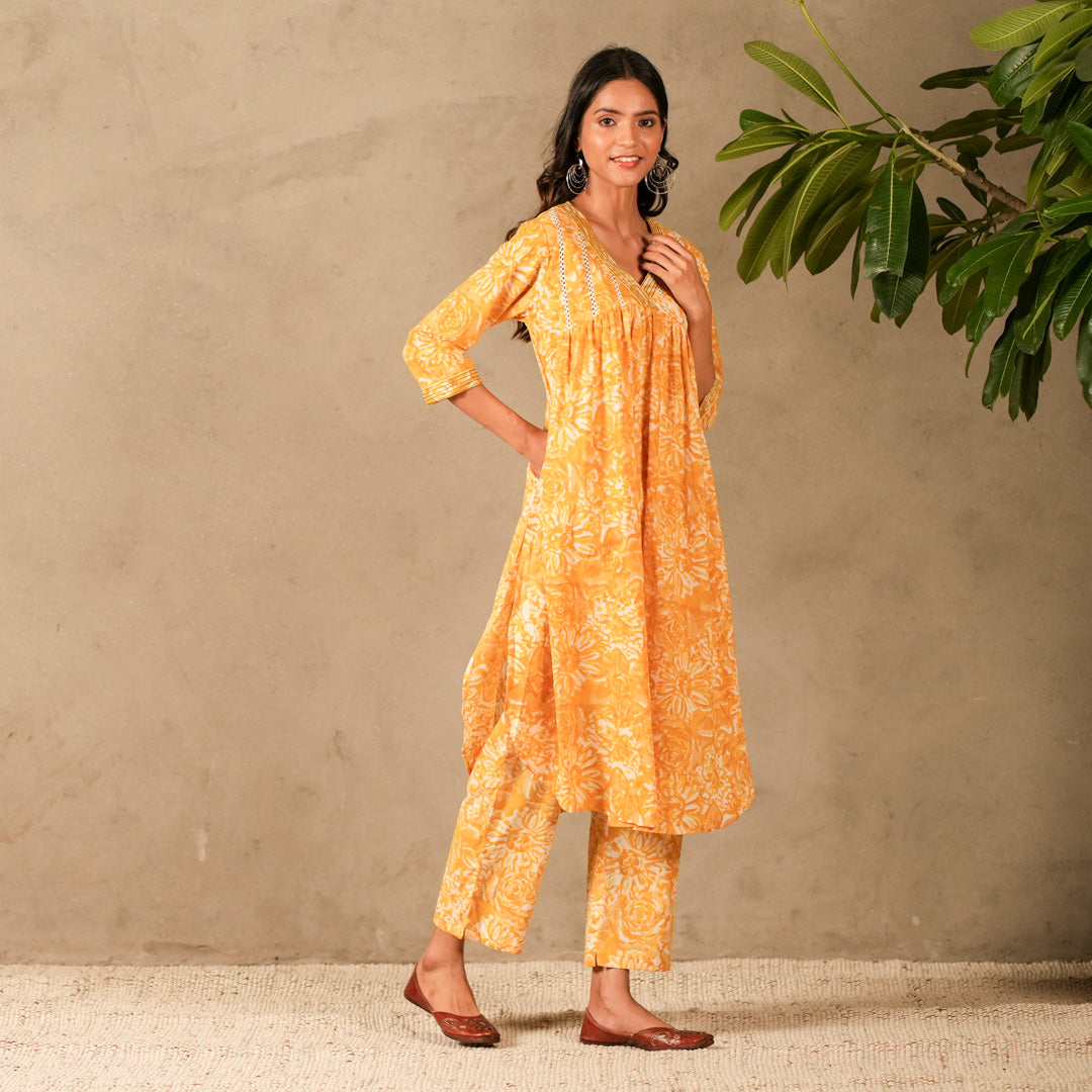 Yellow Floral Hand Block Print V Neck A Line Kurta, Lace Details with Straight Pants (Set of 2)