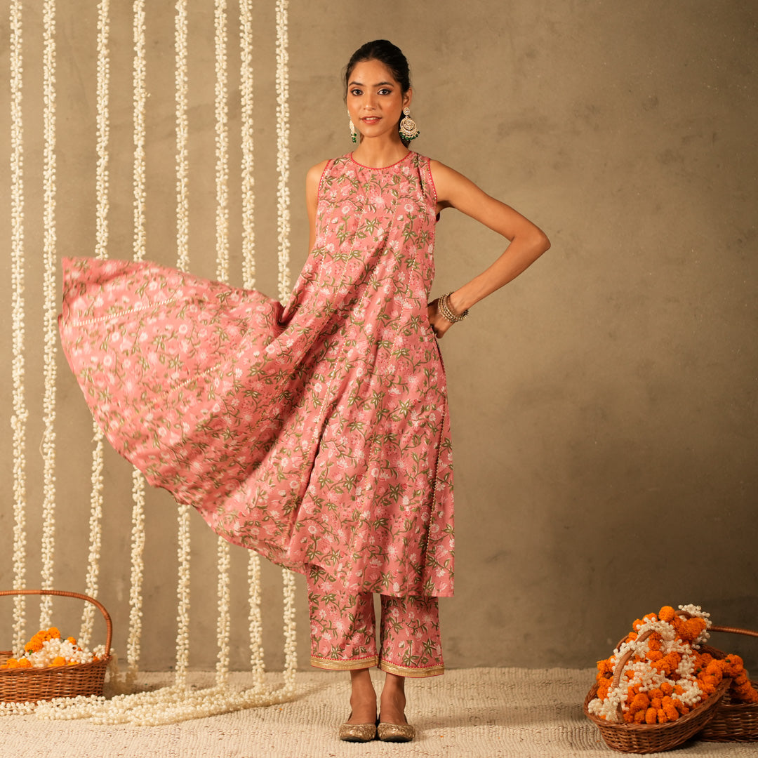 Pink Floral Printed Kalidar Sleeveless Long Kurta