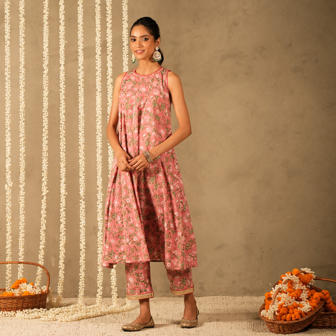 Pink Floral Printed Kalidar Sleeveless Long Kurta