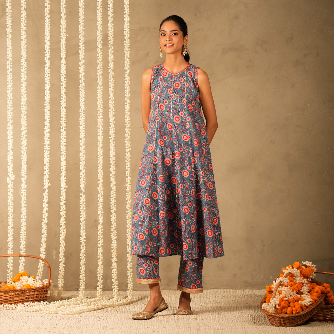 Blue Floral Printed Kalidar Sleeveless Long Kurta