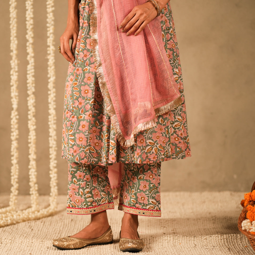 Pink Solid Dupatta with Gotta and Fringe Lace