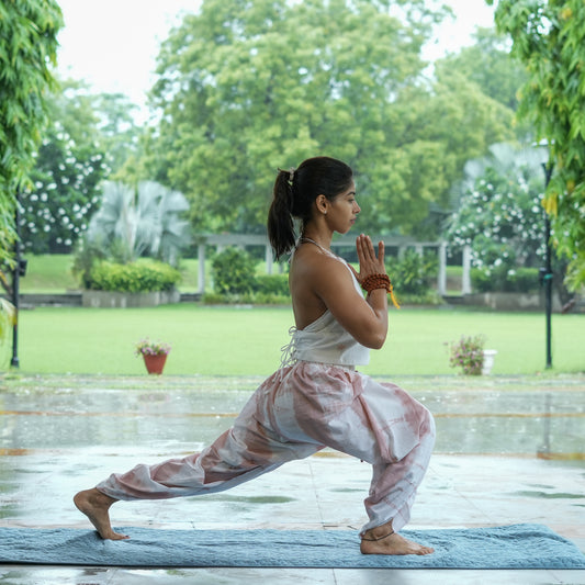 Women’s yoga combo – Akiso tie-dye pants & top