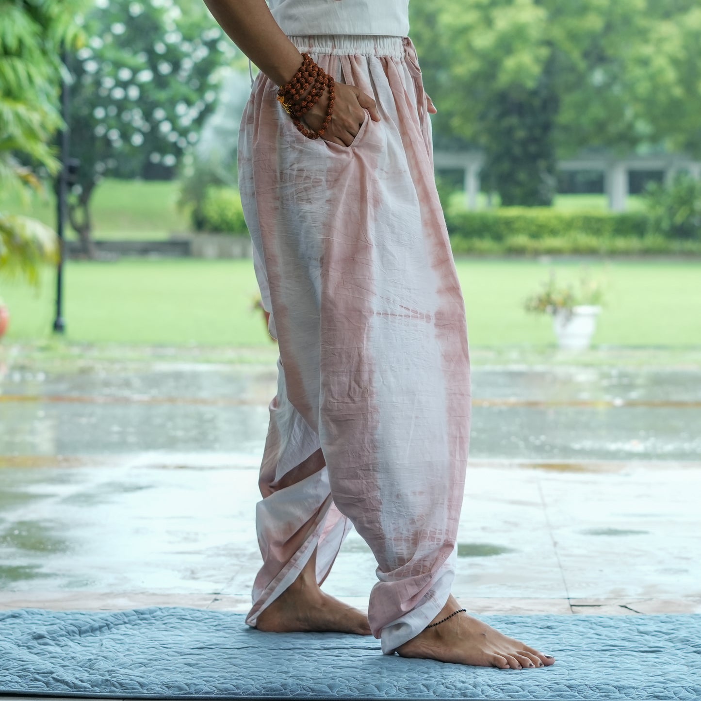 Womens Yoga Pant and Yoga Top Tie and Dye Set Pink Akasha