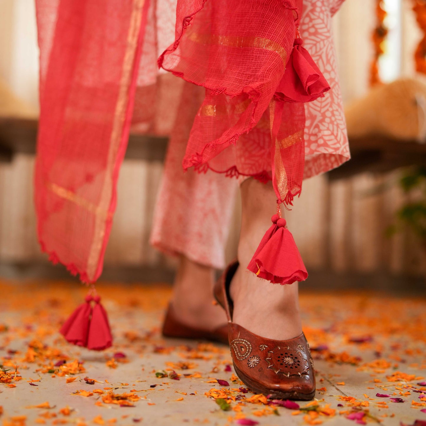 Red Cotton Kota Doria Dupatta With Scalloped Embroidered Edges With Tassel Details