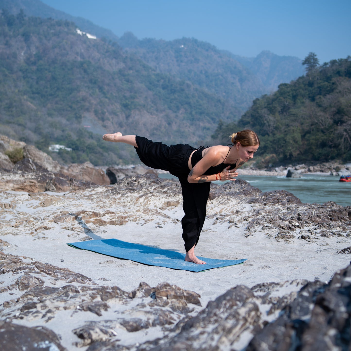 Cotton Yoga Pants and Yoga Top Set Black -Akasha