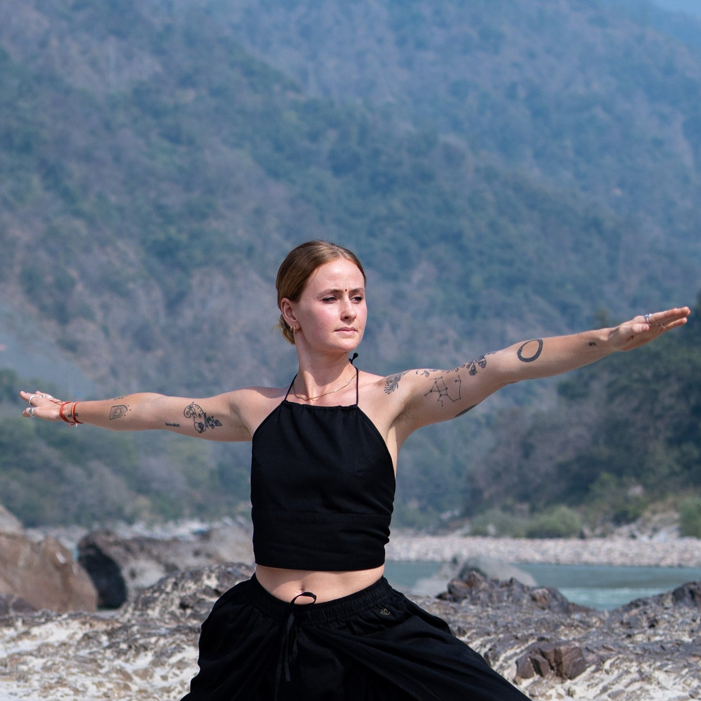 Women Cotton Yoga Top Black -Akasha