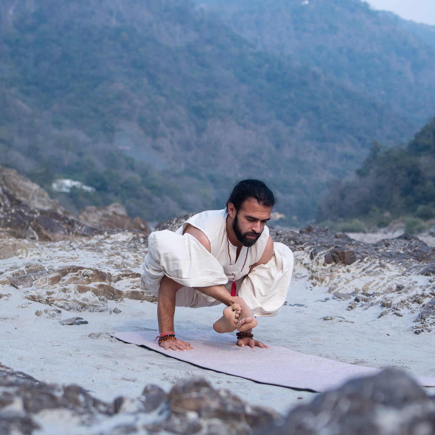 White Cotton yoga clothes set |Akiso