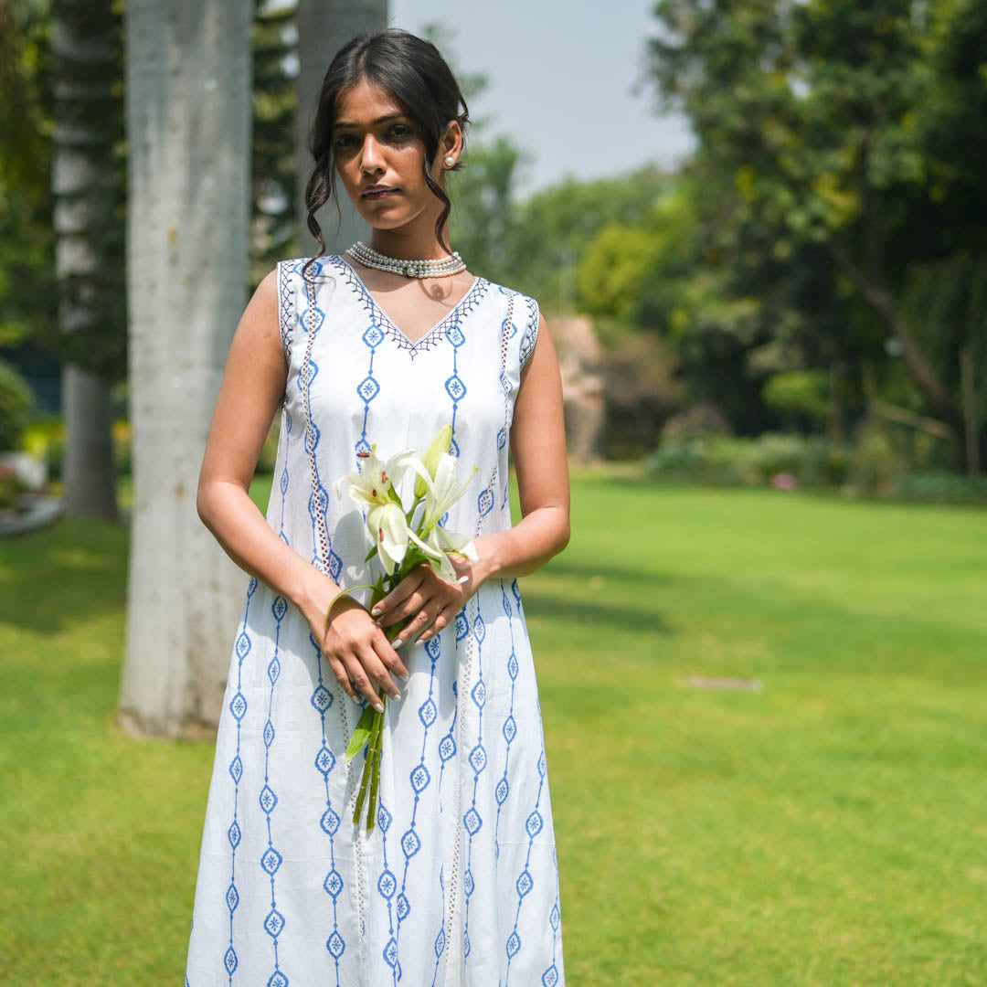 White Hand Block Printed Flared Sleeveless Kurta