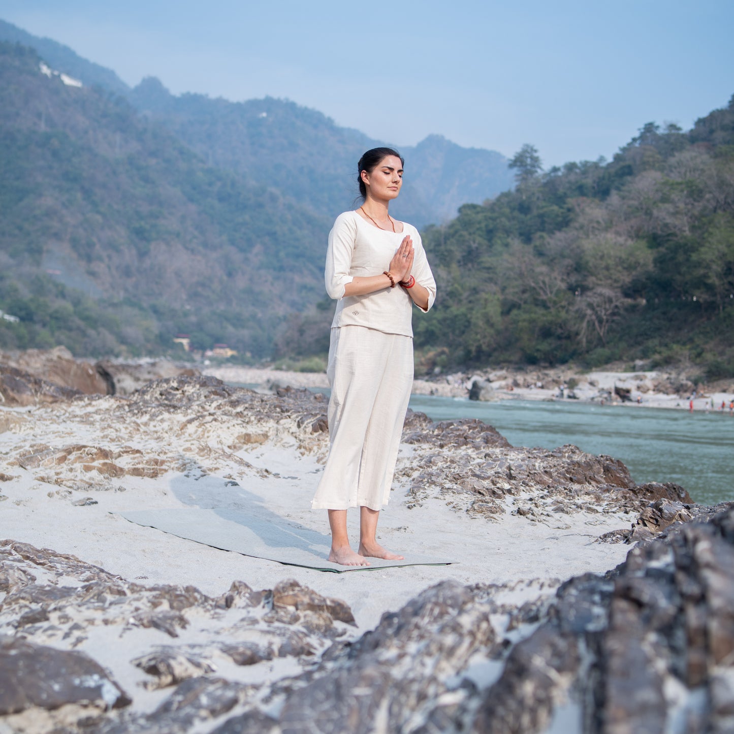 Women Cotton Yoga Pants and Yoga Top Set White -Chandra