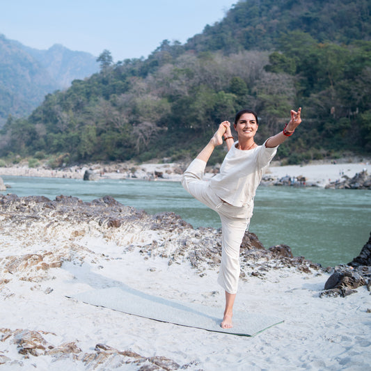 Women Cotton Yoga Pants and Yoga Top Set White -Chandra