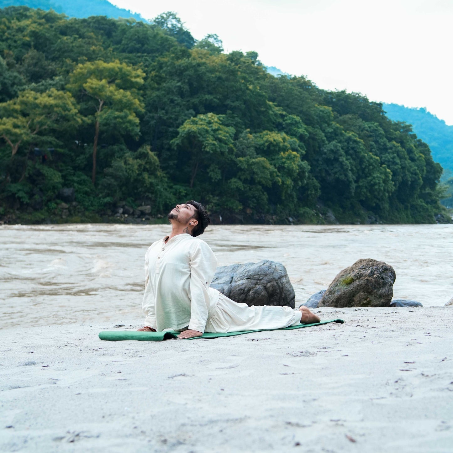 Men Yoga Pants and Yoga Top Set White -Prithvi