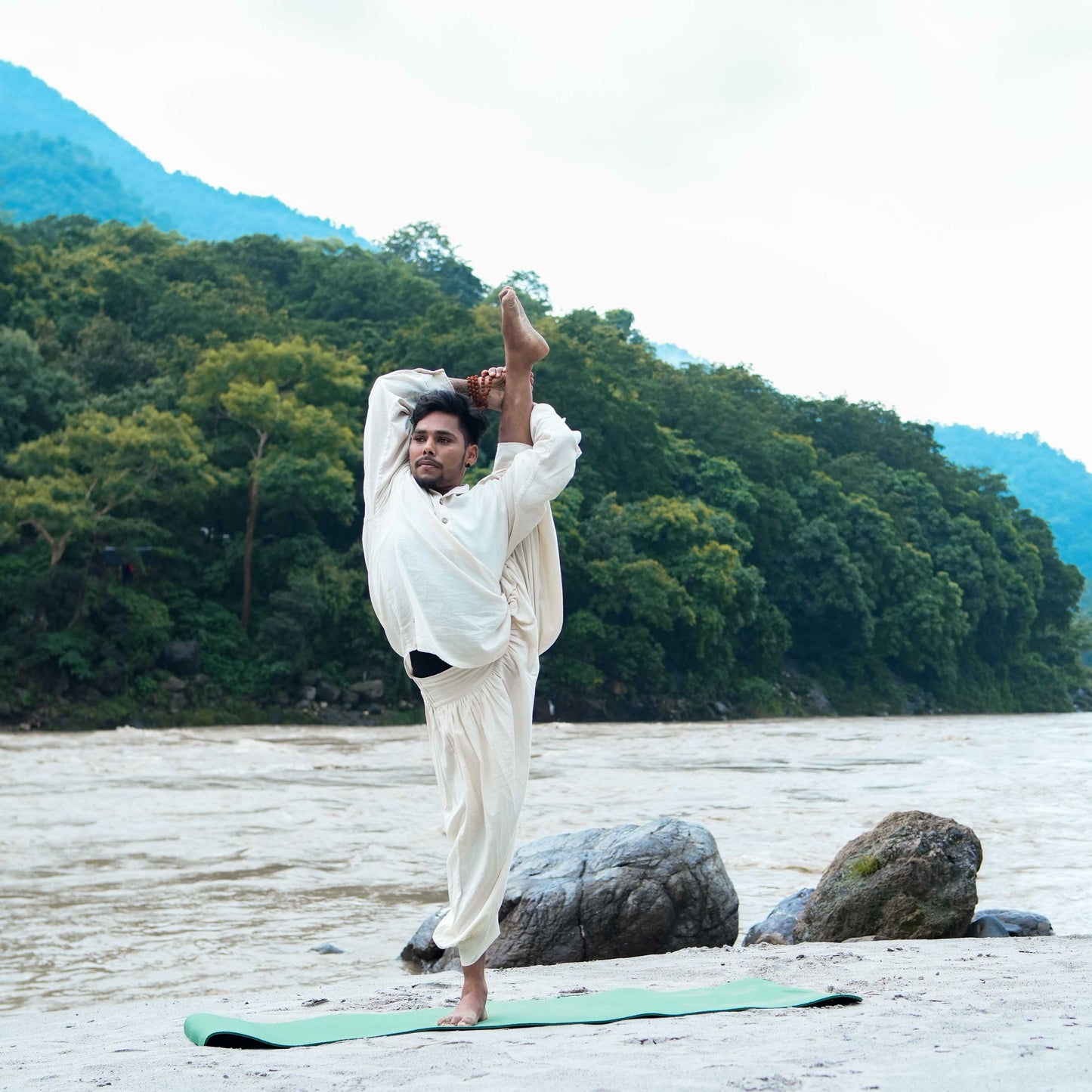 Men Yoga Pants and Yoga Top Set White -Prithvi