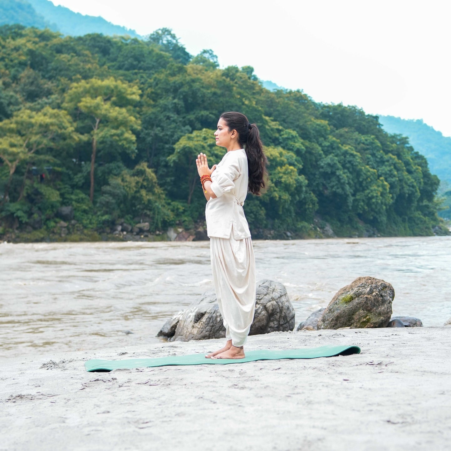 Women Cotton Yoga Pants and Yoga Top Set White -Buddhi