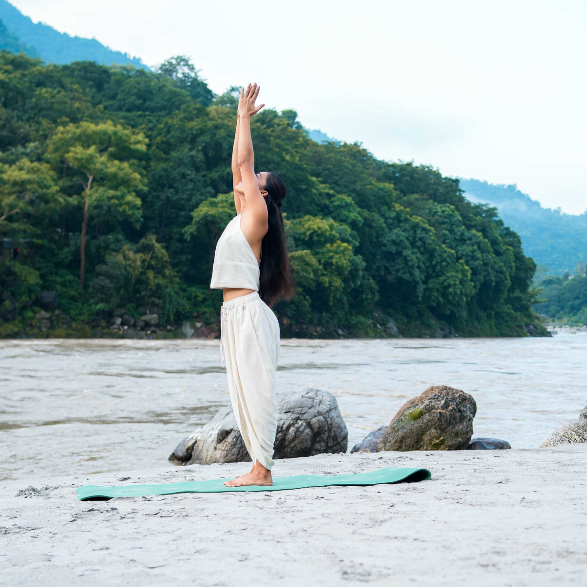 Women Cotton Yoga Pants and Yoga Top Set White -Akasha — view 8