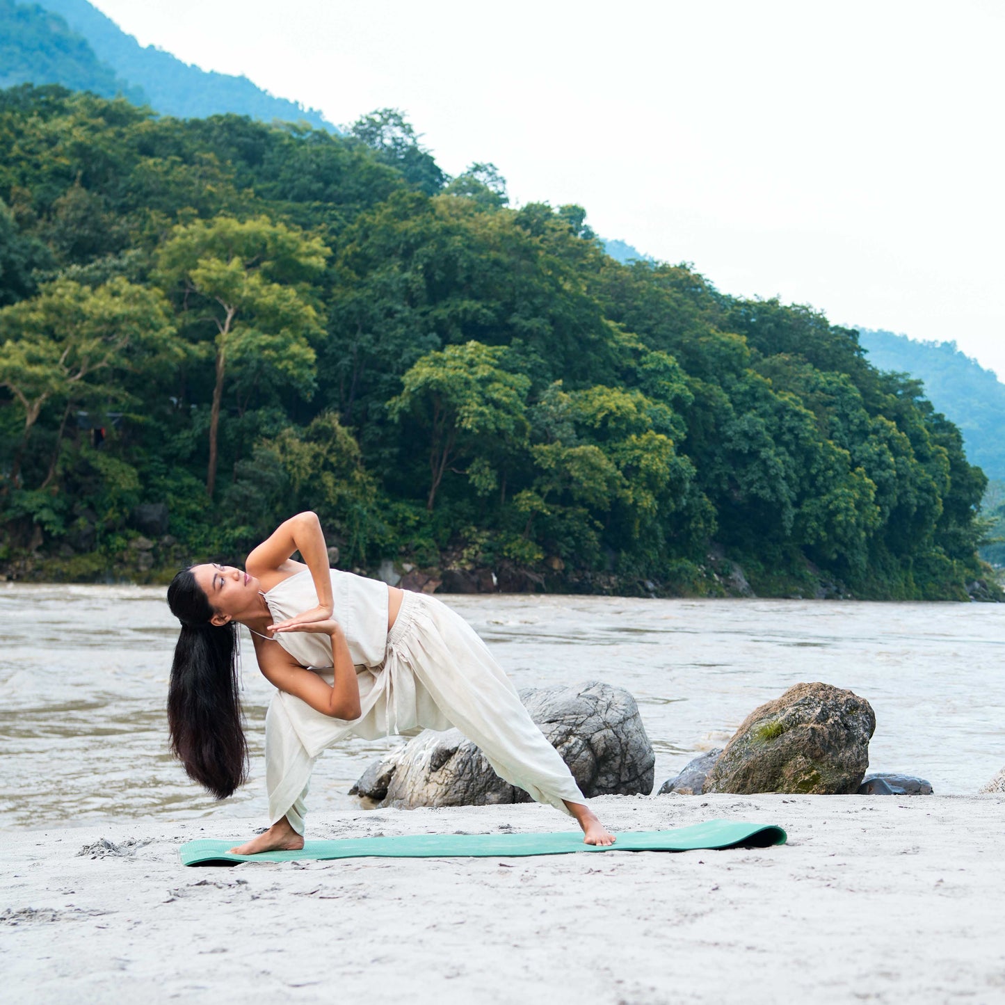 Women Cotton Yoga Pants and Yoga Top Set White -Akasha
