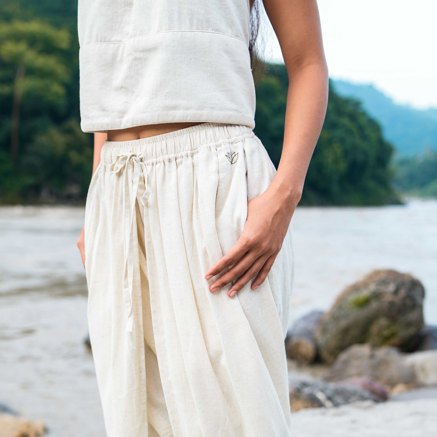 Women Cotton Yoga Pants and Yoga Top Set White -Akasha