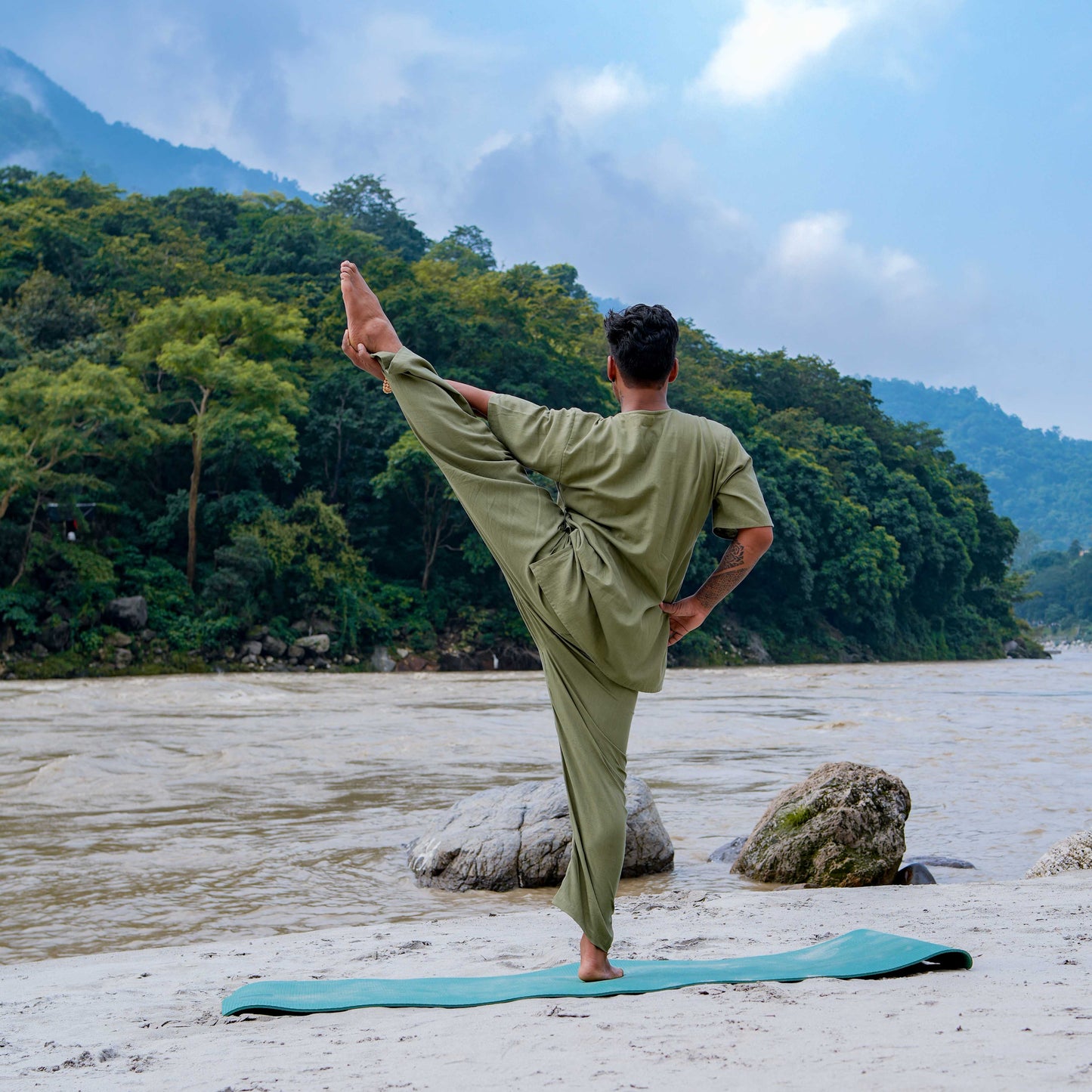 Men Cotton Yoga Pants Green -Sattva