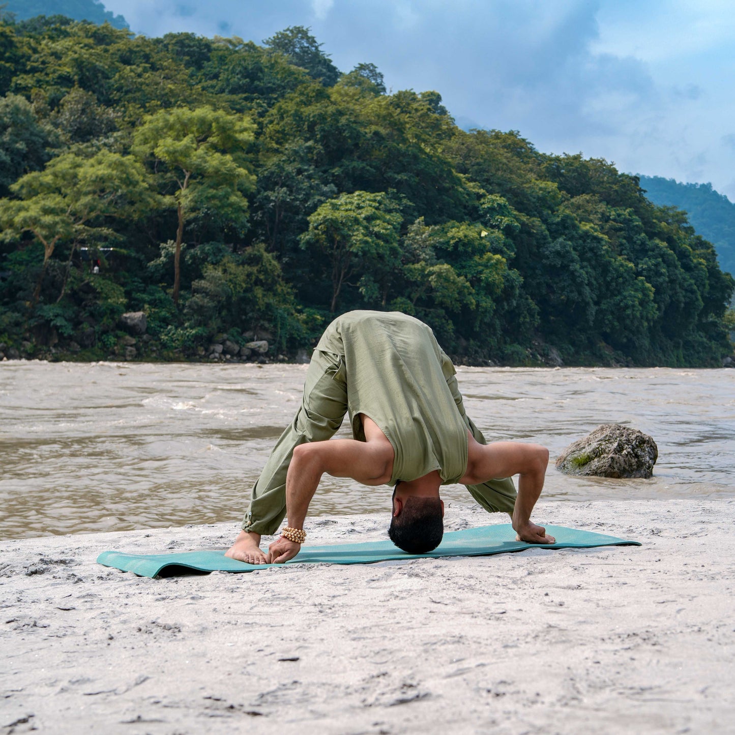 Men Yoga Pants and Yoga Top Set Green -Tejas