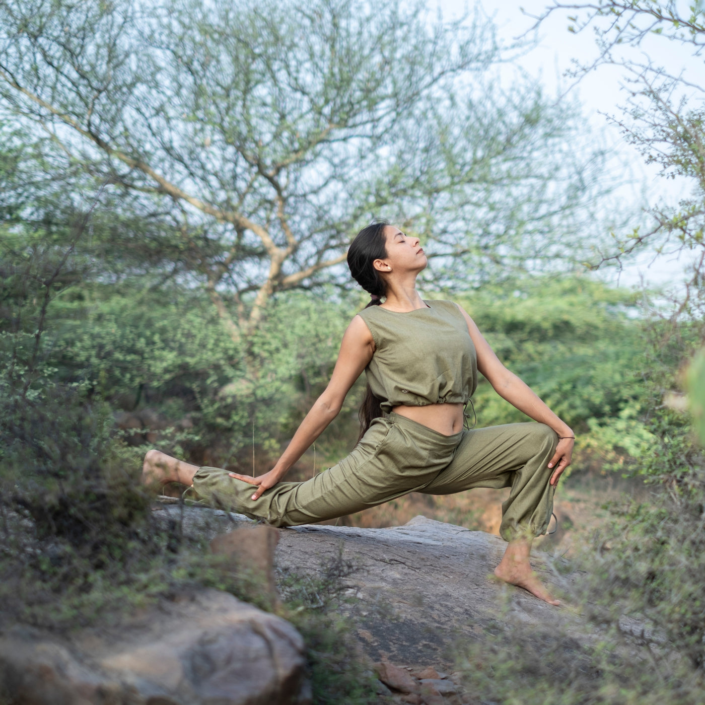 Women Cotton Yoga Pants and Yoga Top Set Green -Ananda — view 9