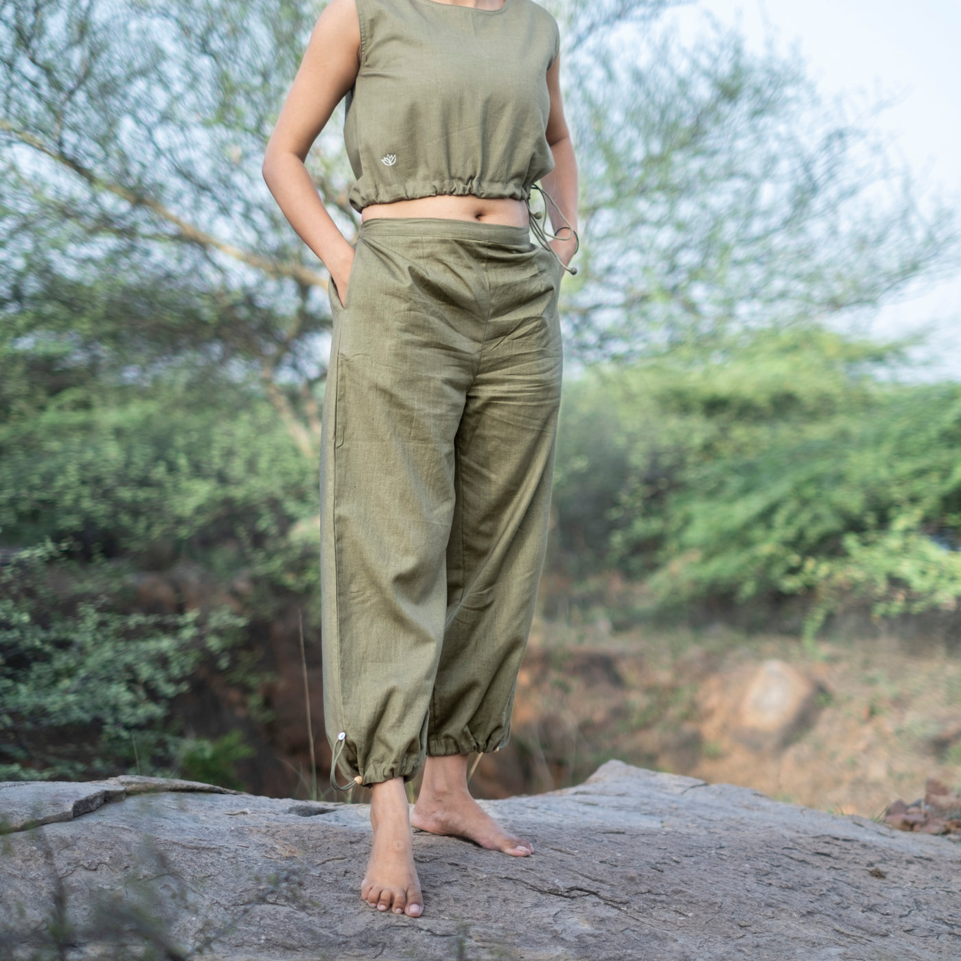 Women Cotton Yoga Pants and Yoga Top Set Green -Ananda — view 13