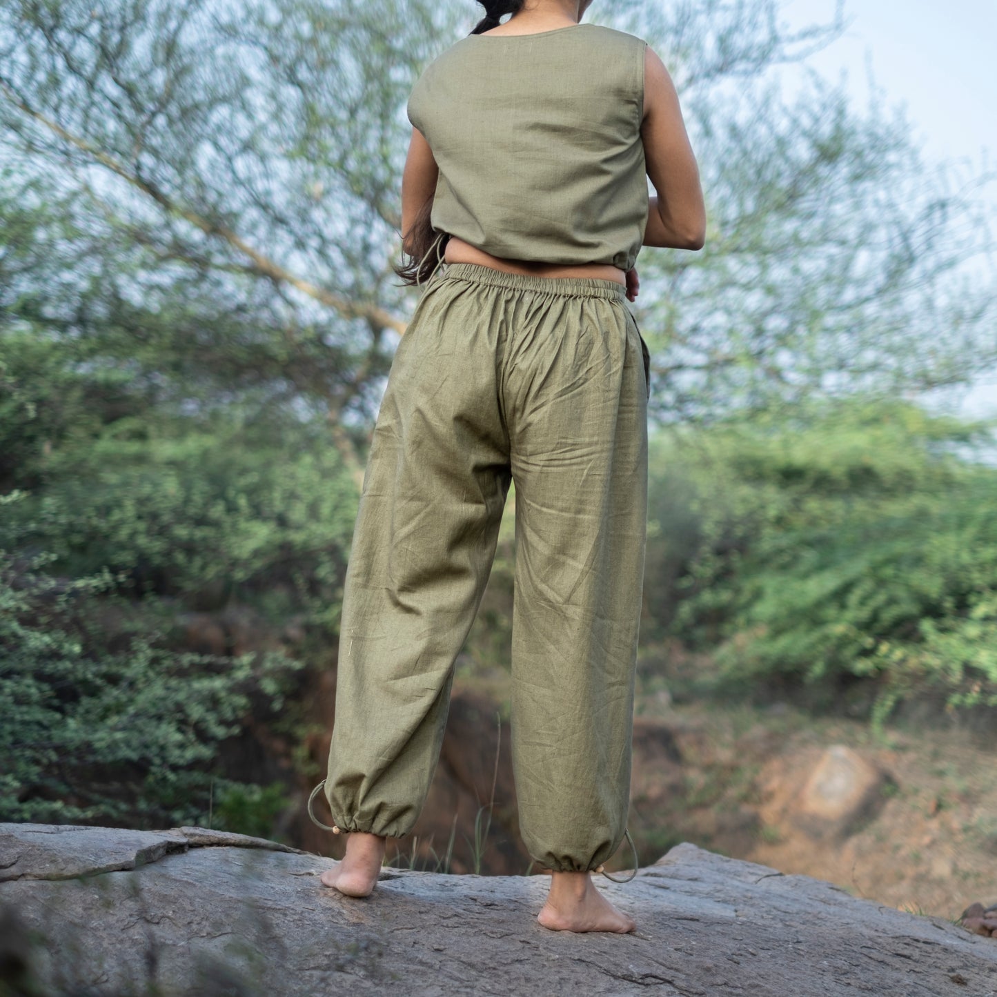 Breathable Yoga Top and Pants Set |GREEN |AKISO