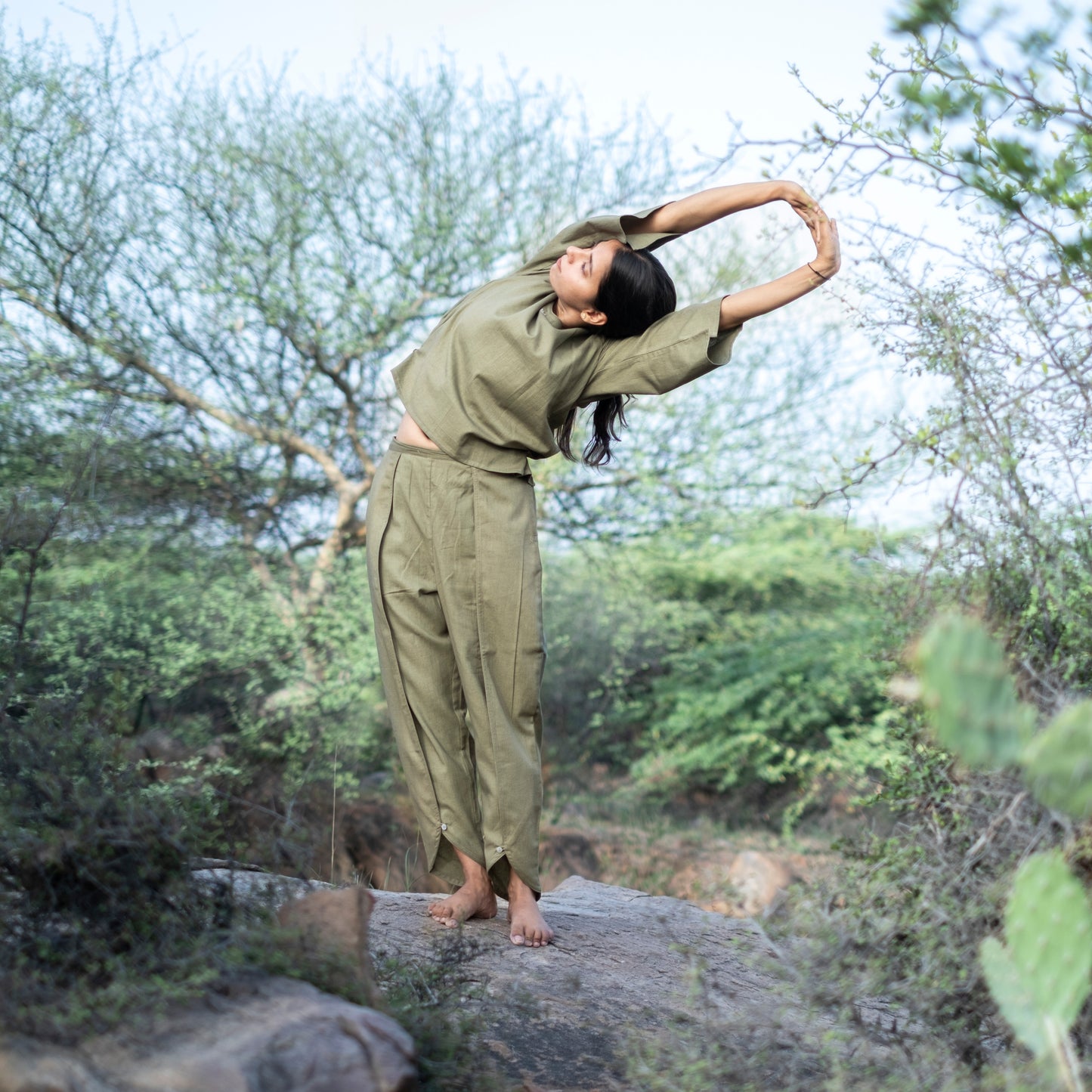 Women’s yoga set in soft green – flexible cotton top and Pants by Akiso