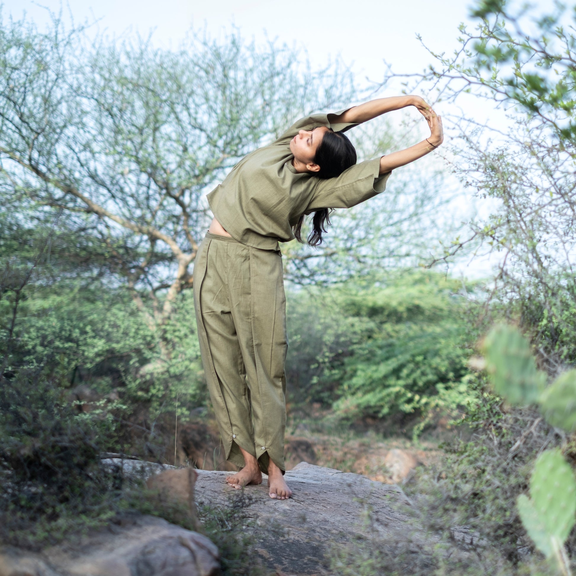 Women’s yoga set in soft green – flexible cotton top and Pants by Akiso