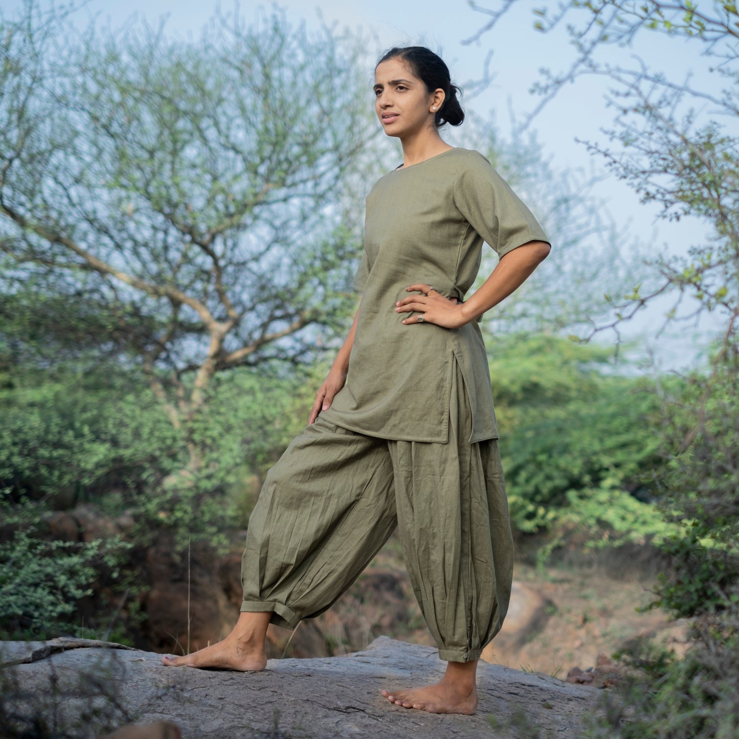 Relaxed-fit green yoga co-ord set for women – Akiso