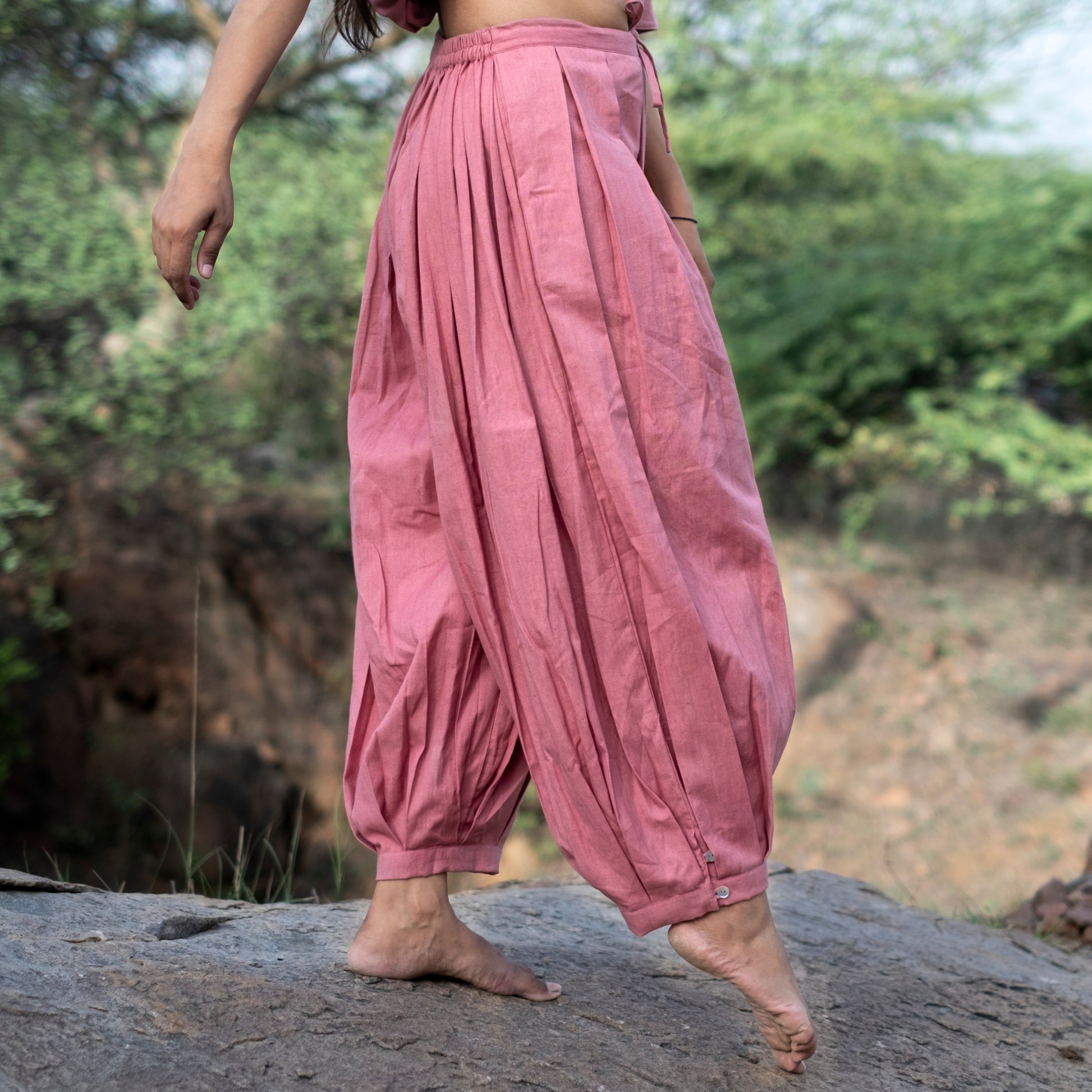 Women’s pink cotton yoga pants – breathable and soft