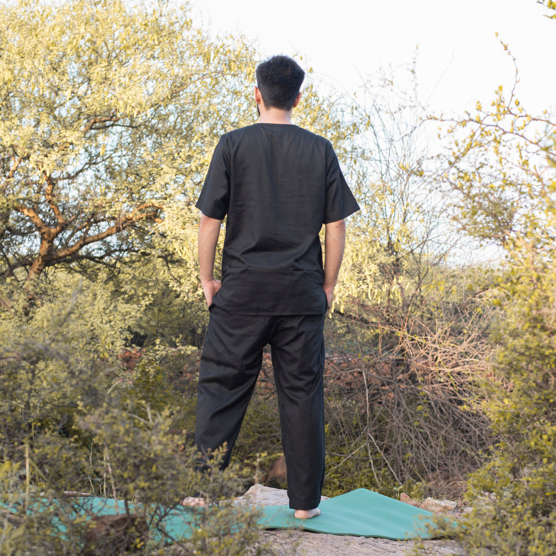 Pure cotton black yoga bottoms – men’s flexible fit