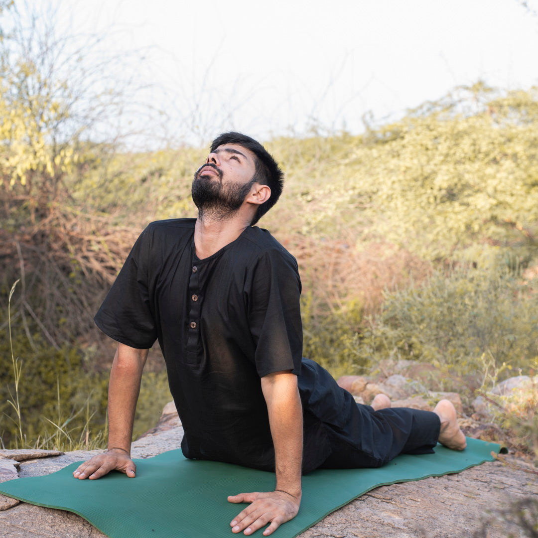 Sattva Yoga Top Black