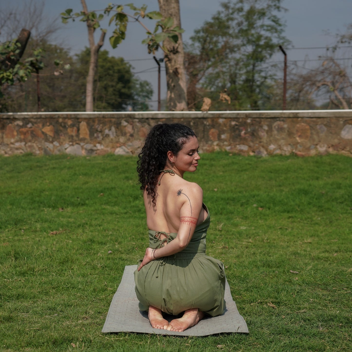 Women Cotton Yoga Top Green -Akasha
