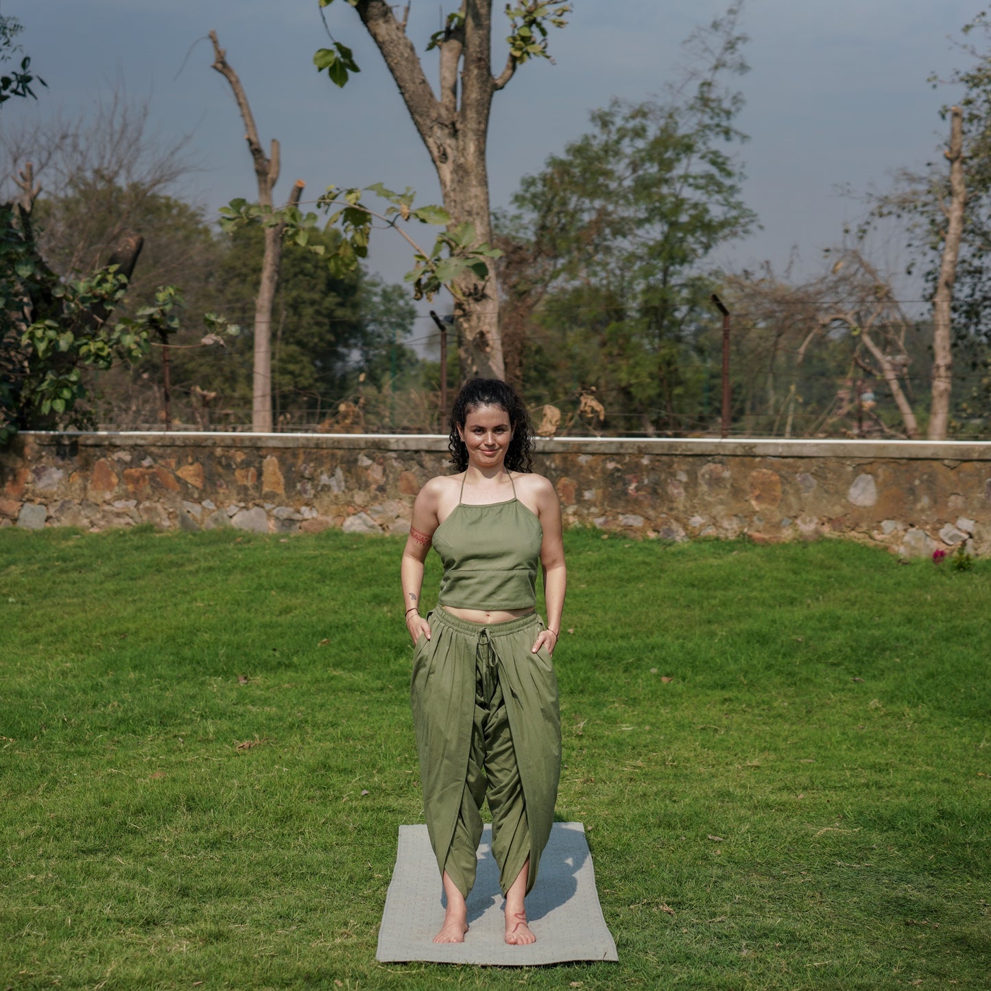 Women Cotton Yoga Pants and Yoga Top Set Green -Akasha
