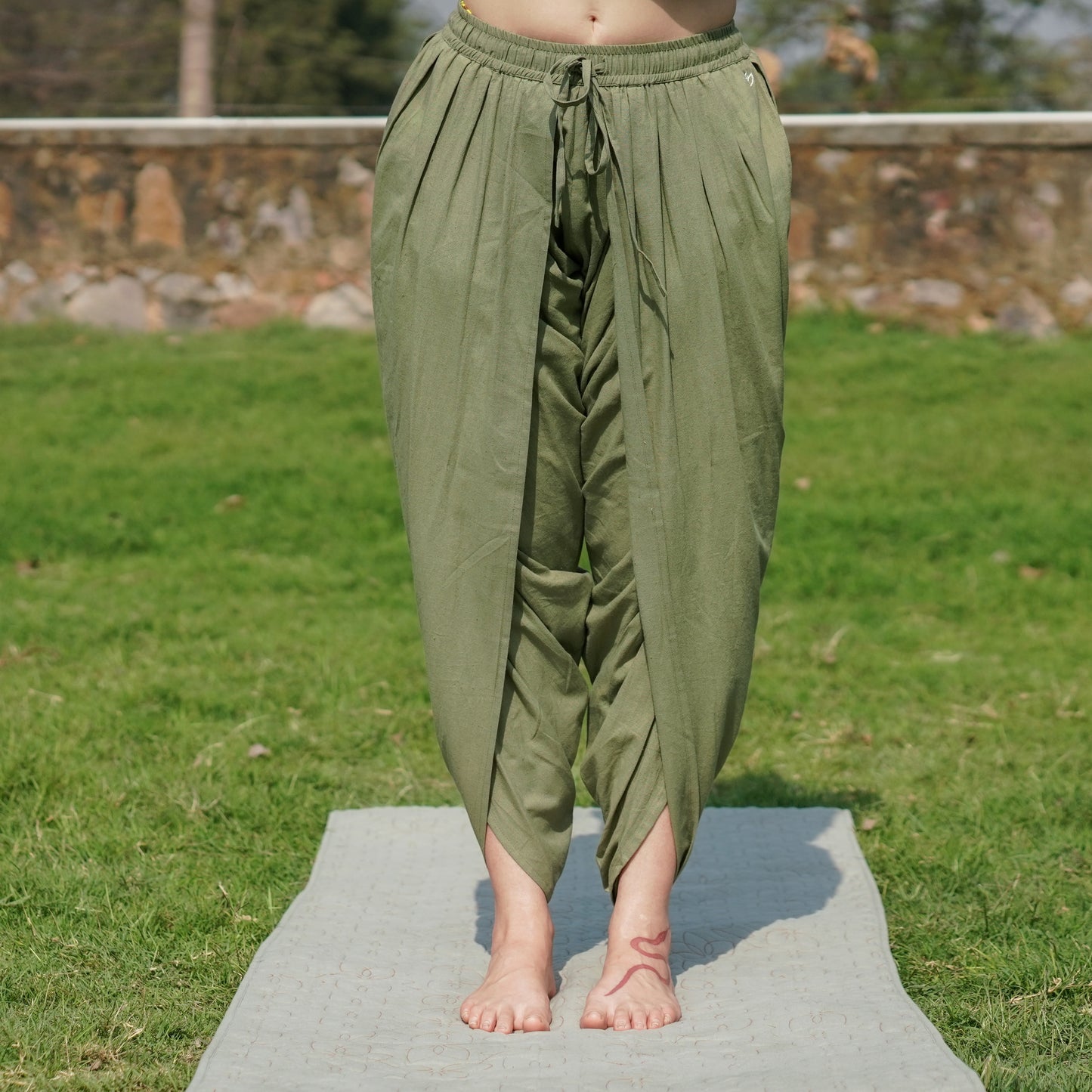 Women Cotton Yoga Pants and Yoga Top Set Green -Akasha