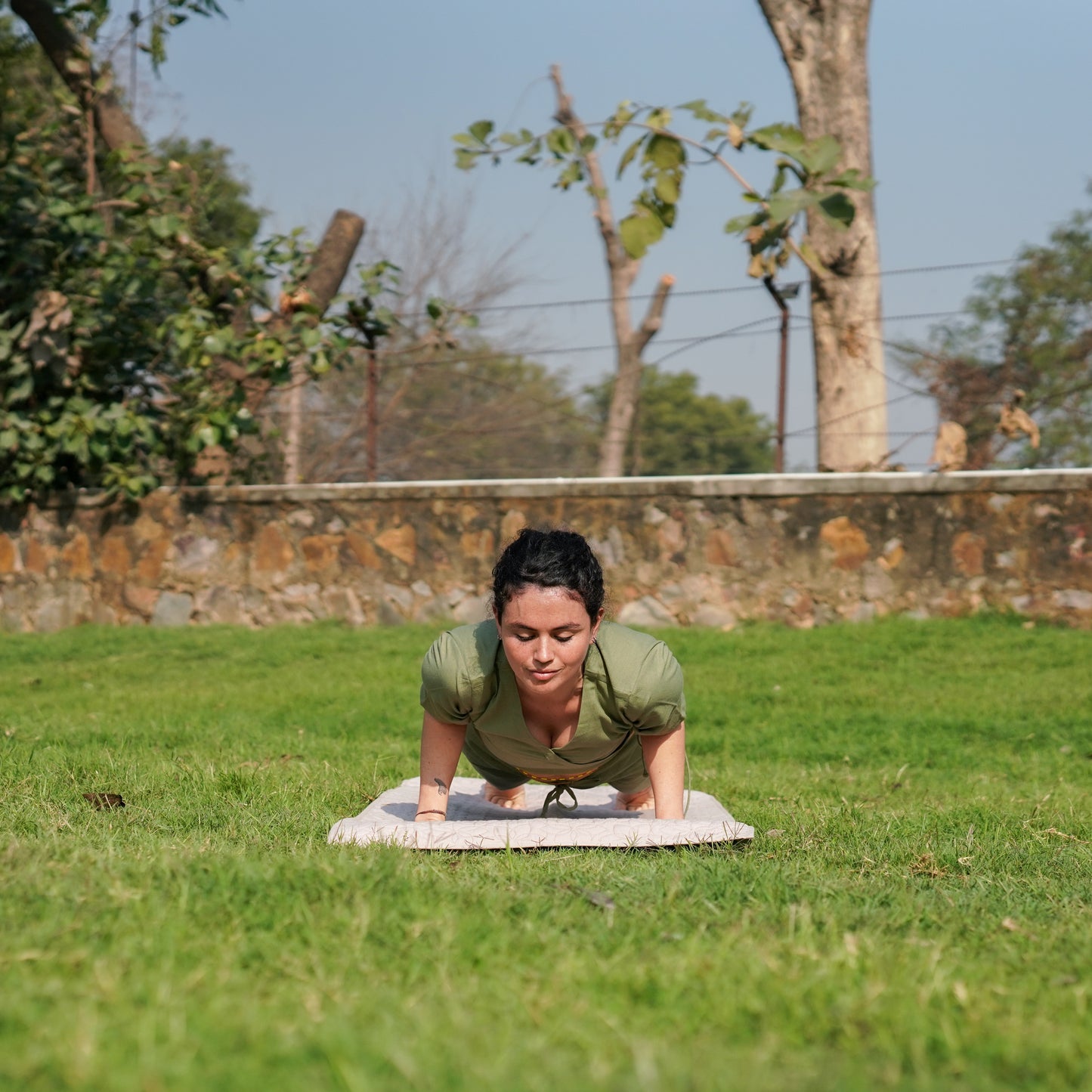 Women Cotton Yoga Top Green -Apas