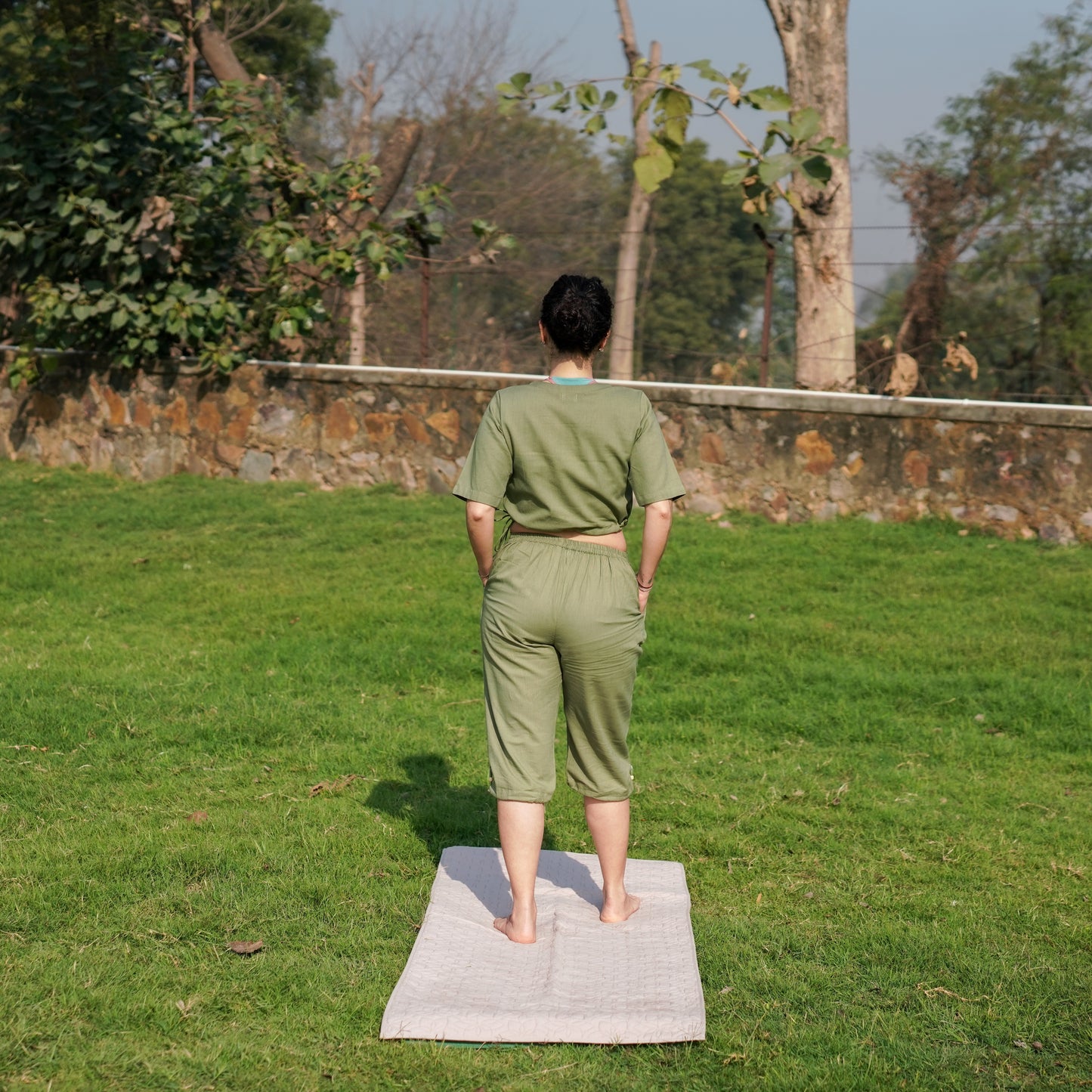 Women Cotton Yoga Pants and Yoga Top Set Green -Apas