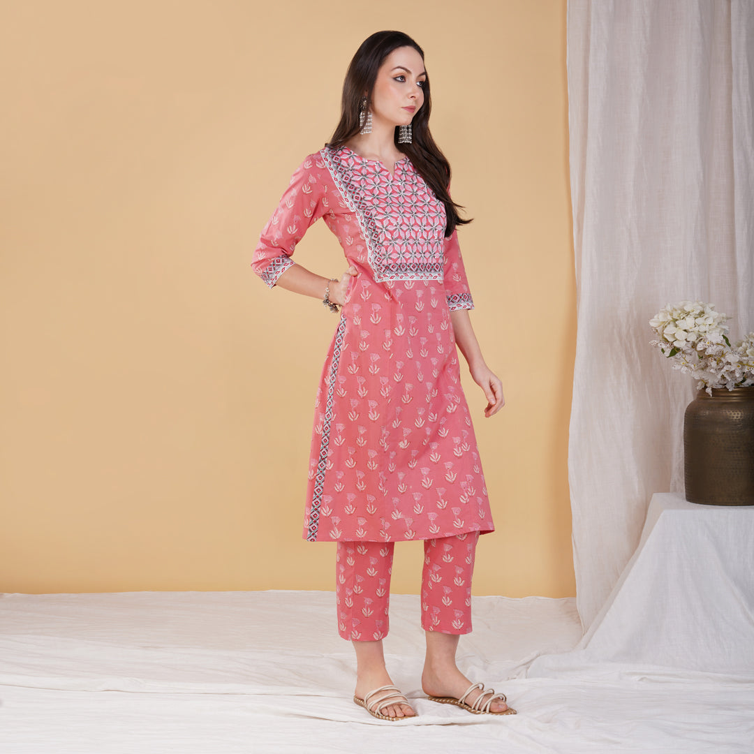 Pink Hand Block Printed Straight Kurta with Yoke in Hand Embroidery with Pants (Set of 2)