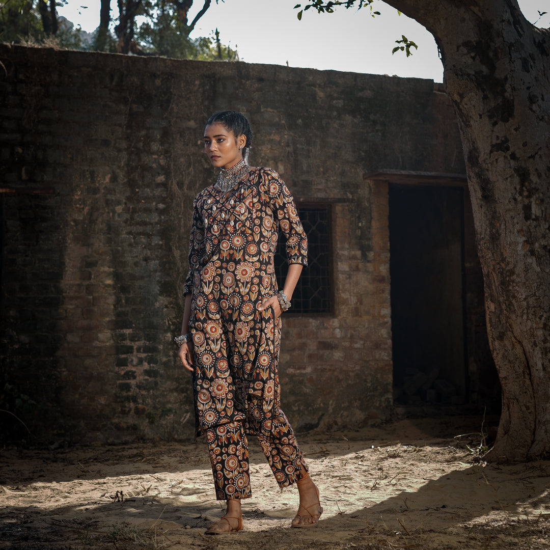 Black Block Printed Straight Kurta With Embroidery Detail On Yoke