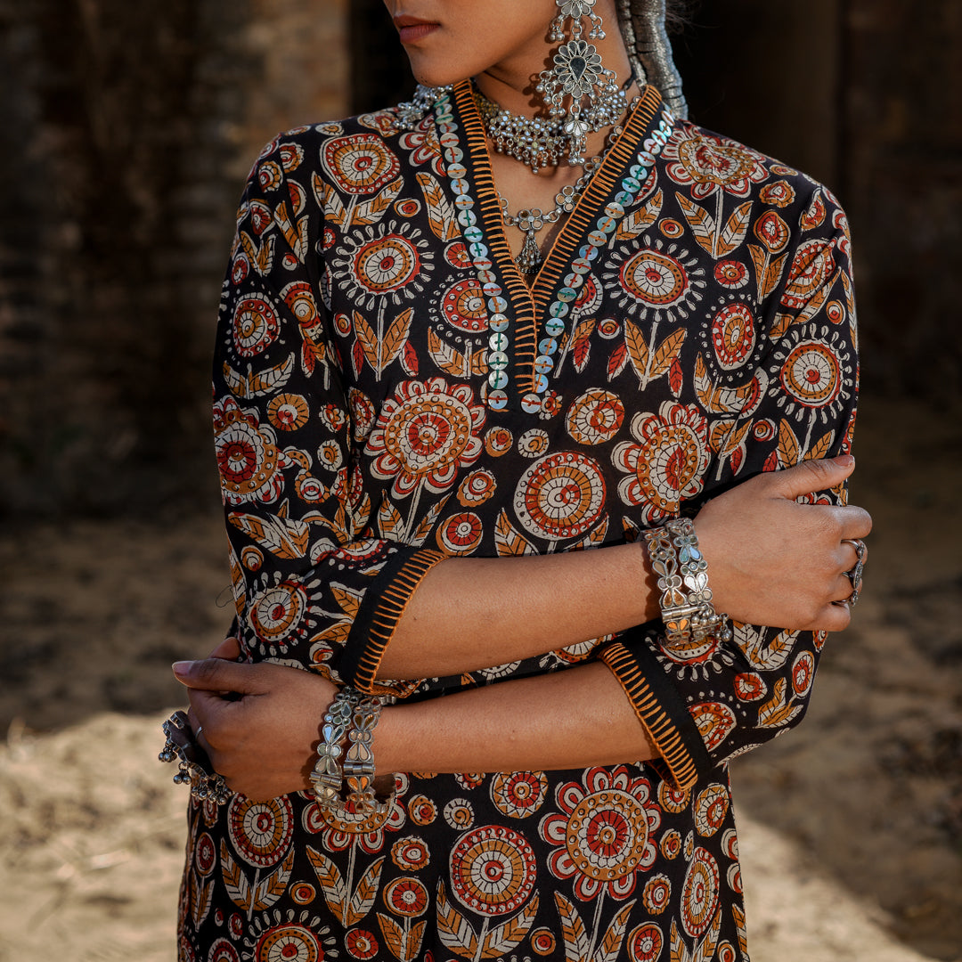Black Block Printed Straight Kurta With Hand Embroidered Detail