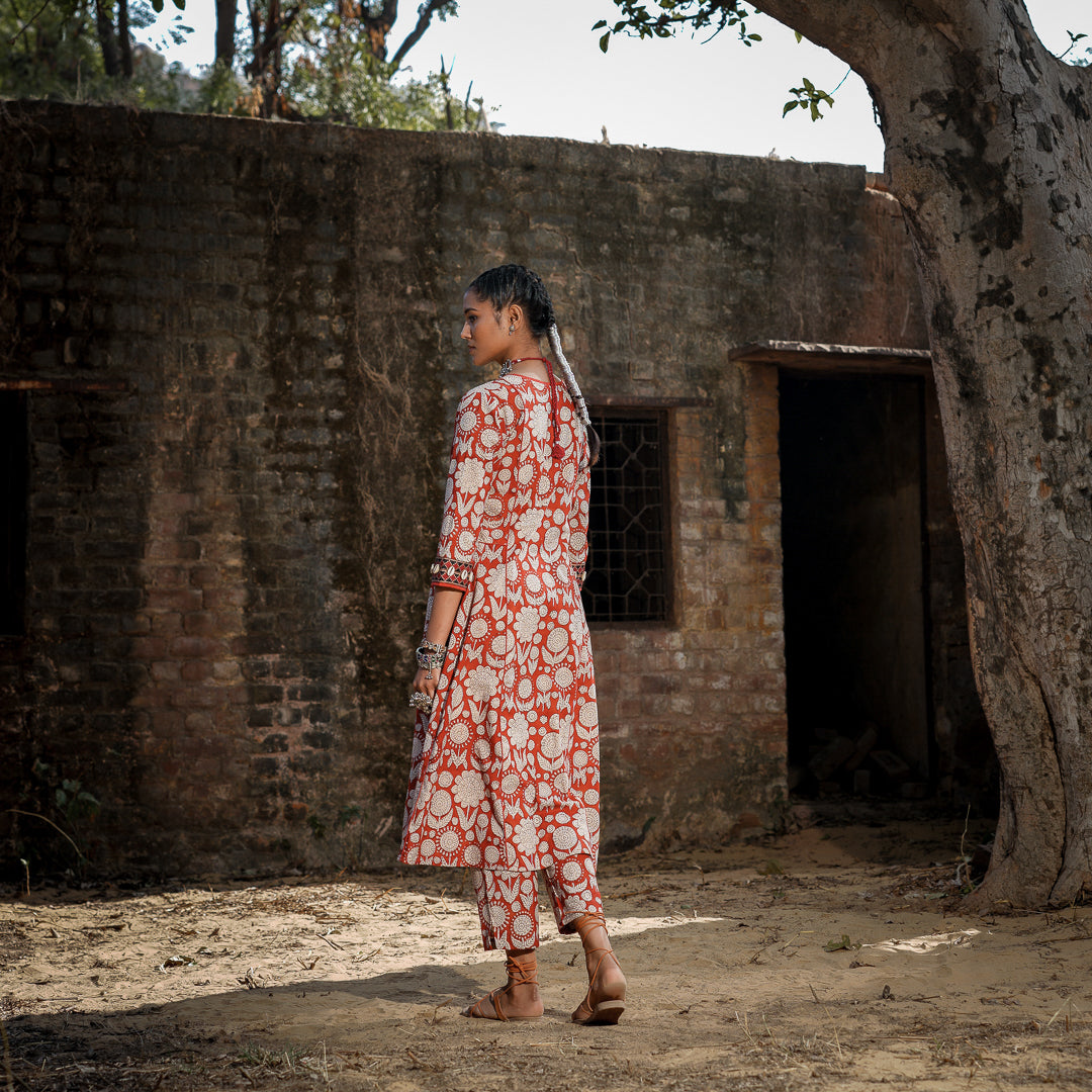 Brick Red Block Printed Panelled Kurta With Embroidery Detail and Straight Pants Set ( Set Of 2 )